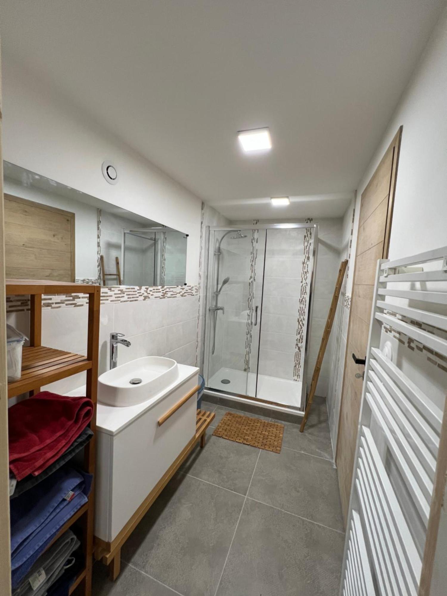 Apartamento L'Escale Meyreuil Exterior foto
